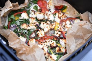 DSC_0200 • nogetiovnenstaging.com Omelet i airfryer - med spinat og feta - sund