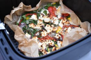 DSC_0204 • nogetiovnenstaging.com Omelet i airfryer - med spinat og feta - sund