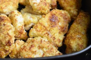 Crispy kylling i airfryer - nem opskrift