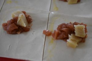 Æblefisk - butterdej med æbler og marcipan