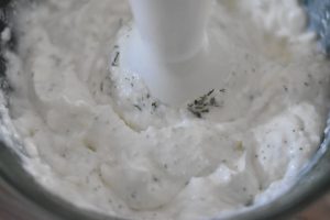 Hytteost dip - nem opskrift på dip med hytteost