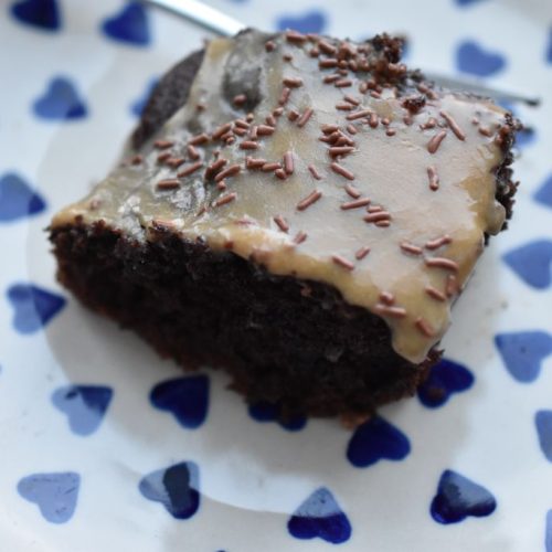 Kaffekage med kaffeglasur - opskrift