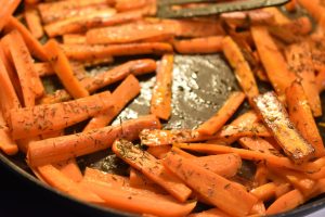 Stegte gulerødder på panden - nem opskrift