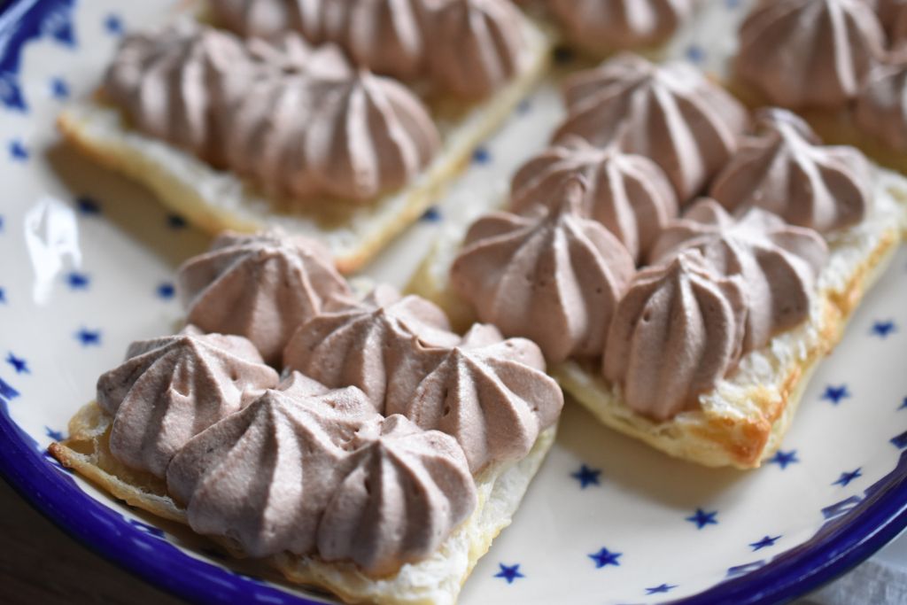 Flødeskum med Nutella til kager - mousse skum