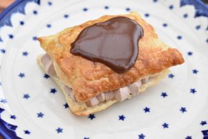 Fastelavnsboller af butterdej med Nutella
