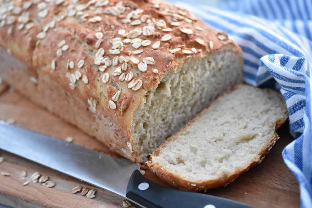Havregrødsbrød - opskrift på brød med grød