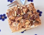 Appelsinkage med mandler - nem opskrift