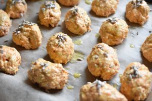 Gulerodsboller med havregryn og skyr