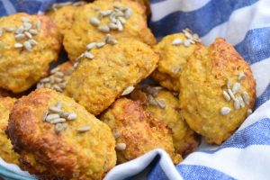 Hurtige gulerodsboller med skyr og havregryn