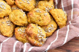 Gulerodsboller med havregryn og skyr