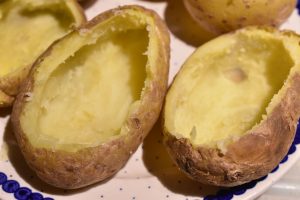 Bagte kartofler med fyld - dobbeltbagte