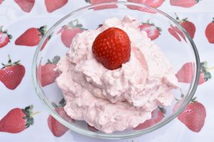 Sommerkage - nem opskrift på sommerlagkage