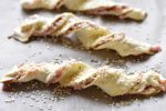 Pizza twister -nem opskrift på butterdejs twister med skinke