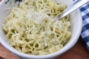 Pasta med ramsløg - nem pastaret med ramsløgscreme