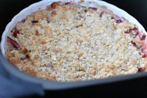 DSC_1453 • nogetiovnen.dk æblecrumble i airfryer - crumble med havregryn