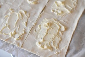 Asparges i butterdej - sprøde butterdejspakker