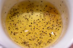 Rød spidskålssalat - nem opskrift med appelsin og granatæble