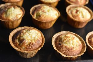 Mazarinmuffins med rabarber - opskrift