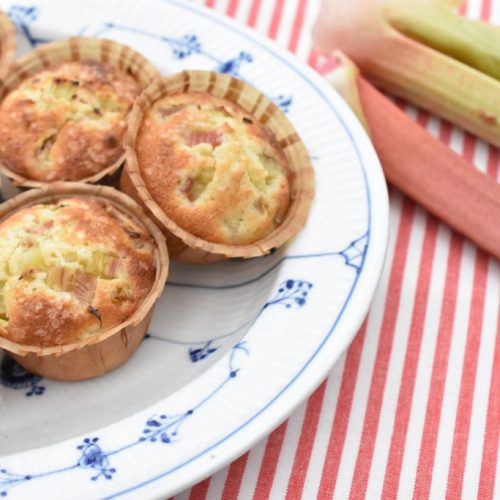 Mazarinmuffins med rabarber - opskrift
