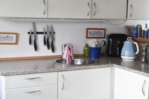 Nyt køkken på vej i sommerhuset 