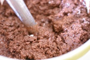 Chokorug - nem opskrift på rugbrødssnacks med chokolade