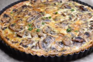 Champignontærte - nem opskrift på tærte med champignon