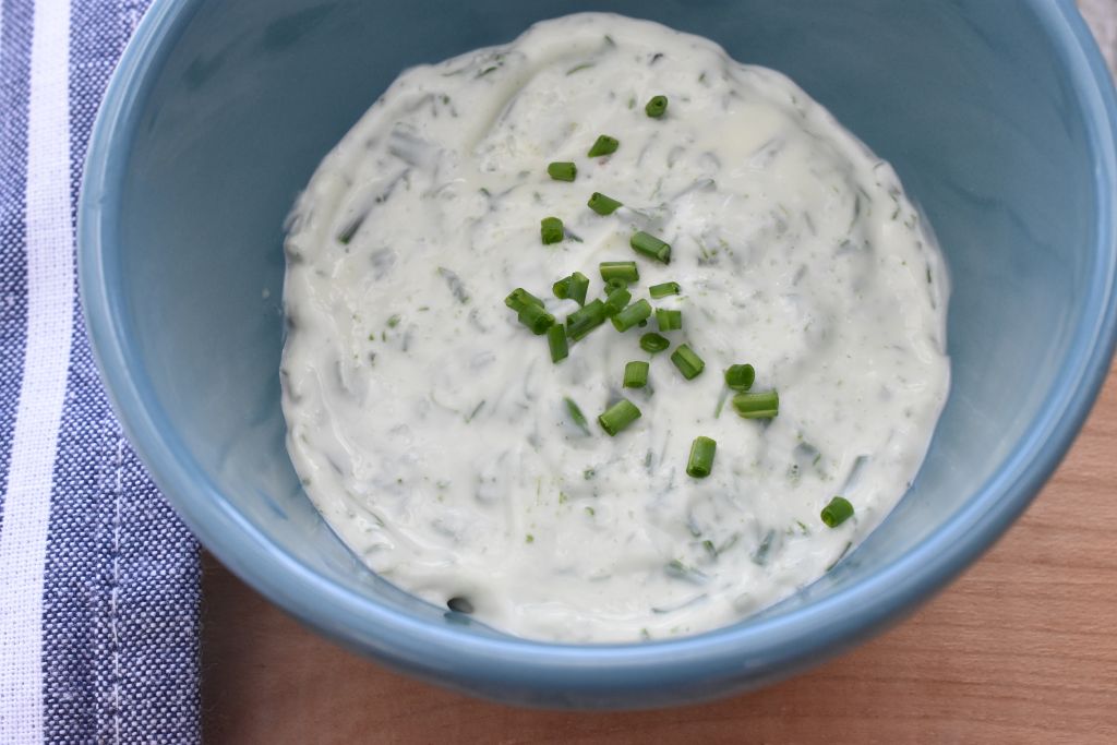 Purløgsmayo - nem opskrift på mayonnaise med purløg