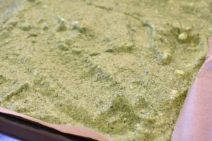Spinatroulade med tun - nem tunroulade med frisk spinat