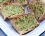 DSC_3475 • nogetiovnen.dk Ramsløgsbrød - nem opskrift på hvidløgsbrød med ramsløg