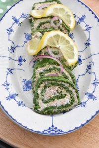 Spinatroulade med tun - nem tunroulade med frisk spinat