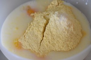 Majspandekager - opskrift på glutenfri pandekager med majsmel