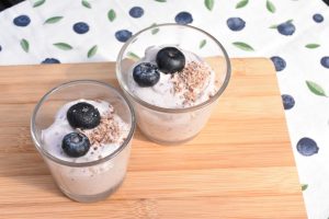 Blåbær cheesecake i glas - nem opskrift uden husblas