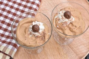 Kaffemousse uden husblas - nem kaffe dessert med fløde 