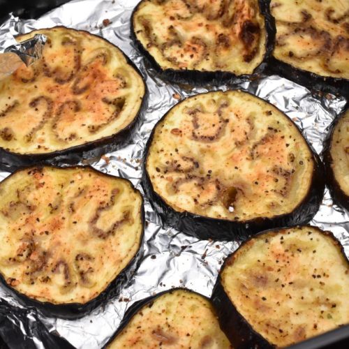 Aubergine i airfryer - opskrift på bagt aubergine