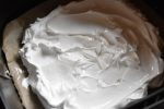 Pavlova i airfryer - opskrift på marengsbund