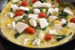 Æggekage med spinat og mozzarella - nem opskrift