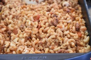 Pasta med salsiccia pølse, tomat og fløde - cremet pasta ret 
