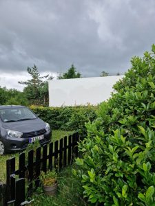 20240702_105737 • nogetiovnen.dk Nyt lyseblåt køkken i sommerhuset - se en forvandling