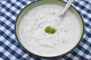 Ranch dressing - nem opskrift på hjemmelavet ranch dip