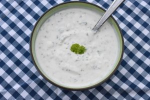 Ranch dressing - nem opskrift på hjemmelavet ranch dip