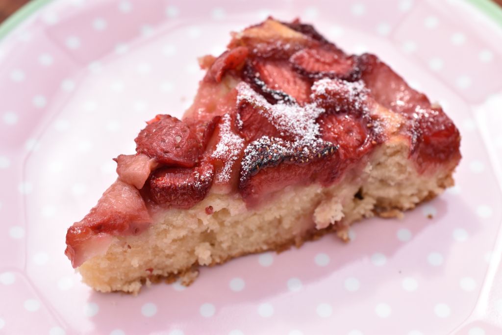 Nem tærte med jordbær - opskrift uden marcipan