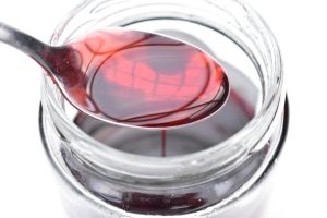 DSC_0488 • nogetiovnen.dk Jordbærsirup - nem opskrift på hjemmelavet sirup med jordbær