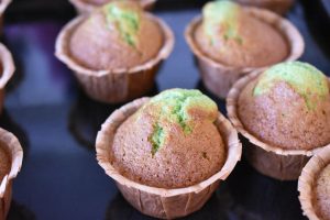 DSC_3897 • nogetiovnen.dk Giftkage muffins - nem opskrift på grønne muffins