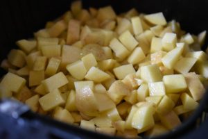 Råstegte kartofler i airfryer - nem opskrift