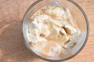 DSC_0124 • nogetiovnen.dk Affogato - opskrift på nem dessert med is og kaffe