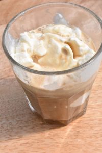 DSC_0125 • nogetiovnen.dk Affogato - opskrift på nem dessert med is og kaffe