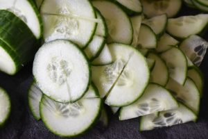 Asiatisk agurkesalat - nem opskrift på spicy agurkesalat
