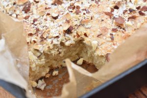 DSC_1135 • nogetiovnen.dk Vaniljekage opskrift - nem svampet vanilje kage i bradepande