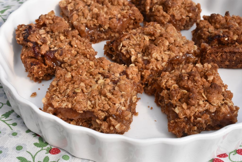 Blommesnitter - sprøde kagesnitter med marmelade