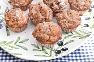 DSC_0353 3 • nogetiovnen.dk Æblemuffins med crumble - æblecrumble cupcakes